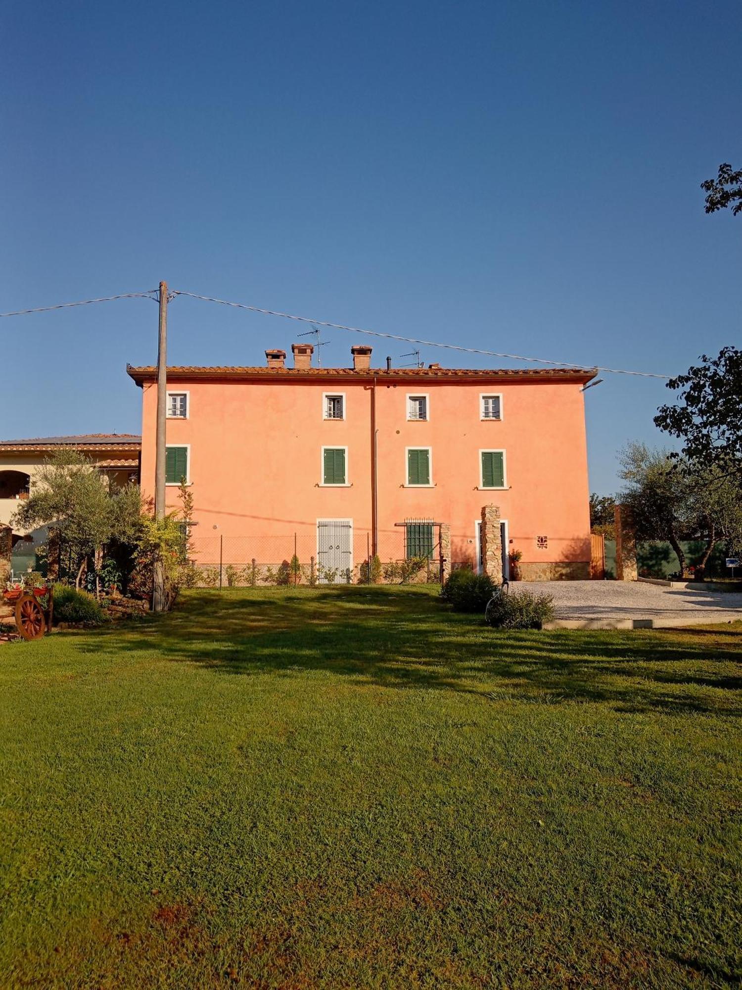 Casale - La Camera Di Leda Lamporecchio Exterior photo